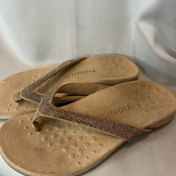 Vionic Dillon Shine Sandal Size 6 - Picture 1 of 5